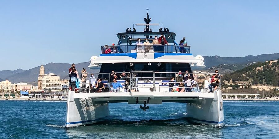 Málaga: Scenic Catamaran Cruise - Sailing out from Muelle Uno