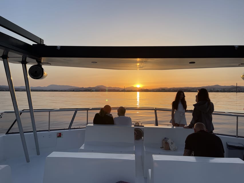 Málaga: Sunset Catamaran Trip - Key points before you book