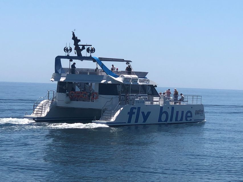 Málaga: Sunset Catamaran Trip - Music, drinks, and the onboard mood