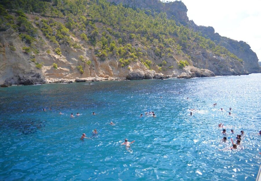 Mallorca: 2-Hour Coastline & Malgrat Islands Catamaran Tour - Who should book this catamaran cruise?