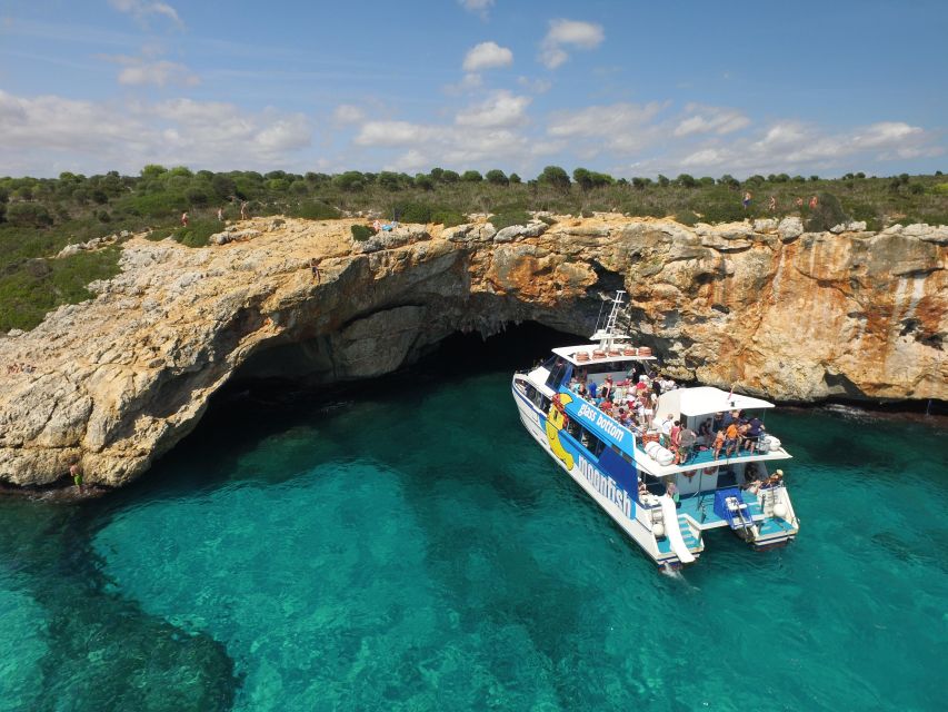 Mallorca: 4-Hour Eastern Coast Catamaran Cruise - Punta de n’Amer and the return toward port