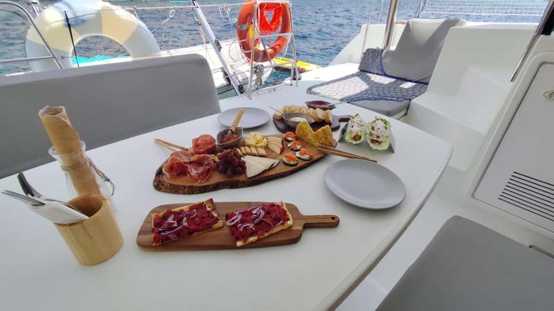 Mallorca: Catamaran Boat Tour with Tapas - What the $128 price gets you