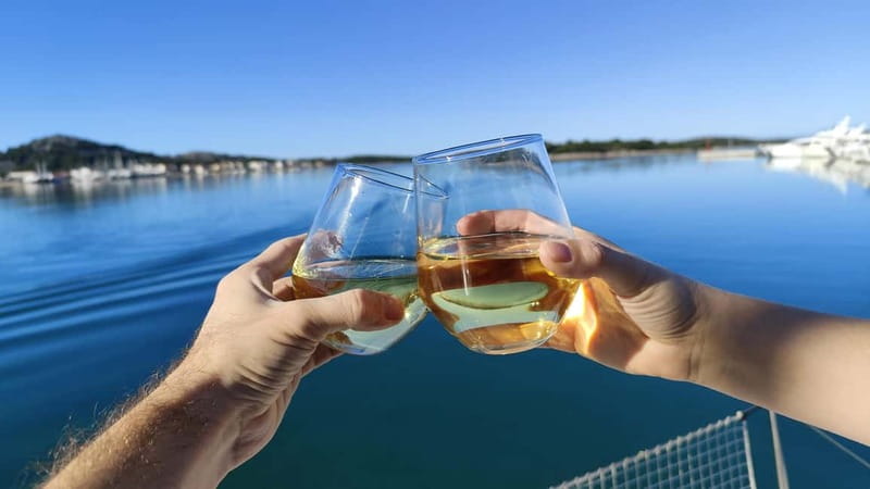Mallorca: Catamaran Boat Tour with Tapas - Who will enjoy Salty Breeze most