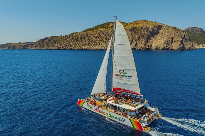 Mallorca Catamaran Cruise with Scenic Views and BBQ Lunch - A BBQ lunch with a view