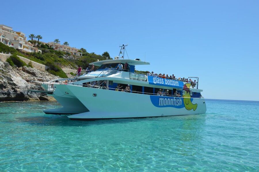 Mallorca: Glass-Bottom Catamaran Along the East Coast - Picking the right departure point and route