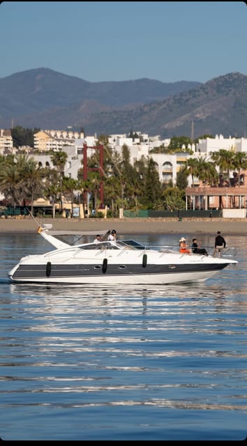 Marbella: Puerto Banús 2-hour luxury catamaran - Leaving Puerto Banús on a luxury catamaran