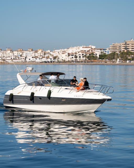 Marbella: Puerto Banús 2-hour luxury catamaran - Dolphin watching: treat it as a bonus