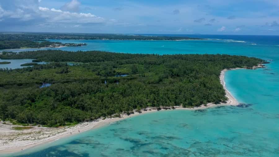 Mauritius: Ile aux Cerf Catamaran w/Waterfall Visit & Lunch - Ile aux Cerfs, the main beach stop