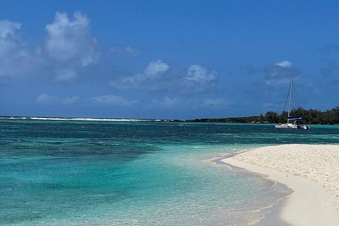 Mauritius: Ile Aux Cerfs Catamaran Tour with Lunch and Drinks - Is $70 a Fair Price?