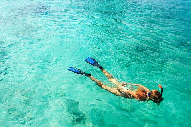 Milos Luxury Catamaran Cruise to Kleftiko Bay with Lunch - Who Will Enjoy This Cruise Most