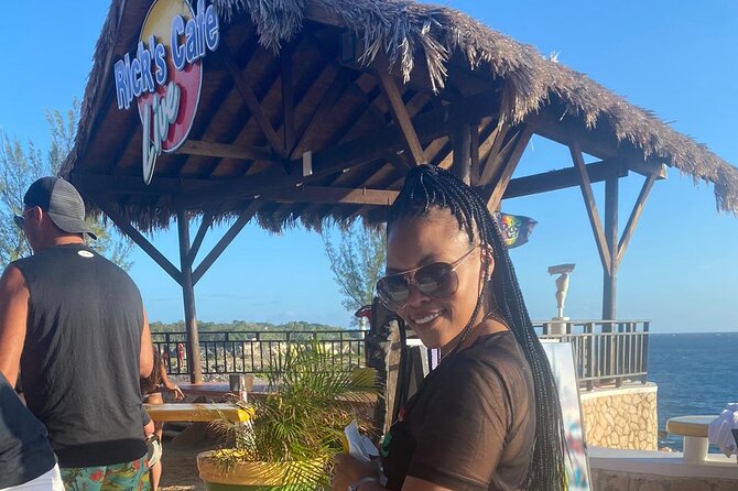 Montego Bay to Catamaran Cruise, Negril Beach and Rick's Café - Snorkeling, reef stops, and the practical details