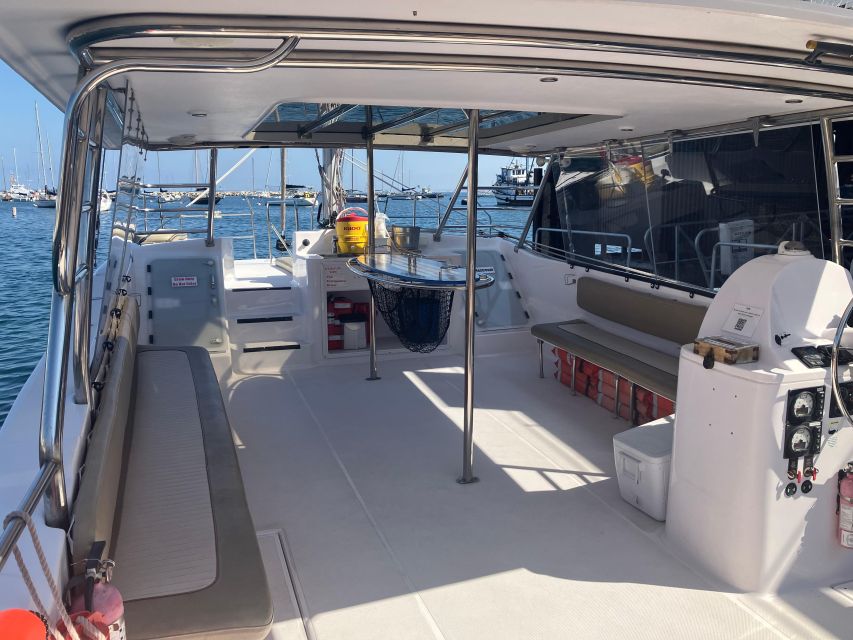 Monterey: Catamaran Sailing Cruise - Drinks, snacks, and the onboard mood