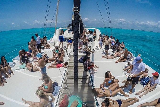 Mujeres Island Tour by Catamaran from Cancun City - Playa Tortugas snorkeling: fun, but keep expectations modest