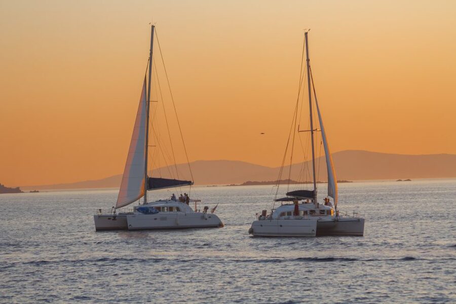 Mykonos: Catamaran Cruise with Lunch, Drinks and Transfer - Who will enjoy this five-hour cruise
