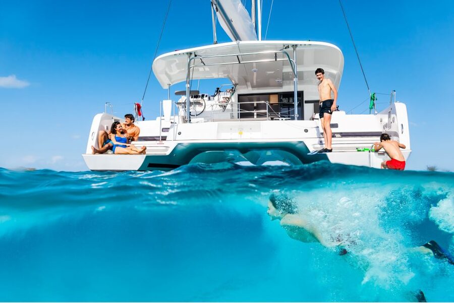 Mykonos: Catamaran Cruise with Lunch, Drinks and Transfer - Lunch arrives while you are still on the water