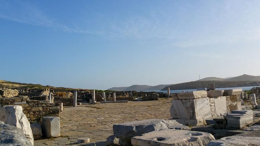 Mykonos Catamaran Delos Rhenia semi private cruise - Who will enjoy this six-hour cruise