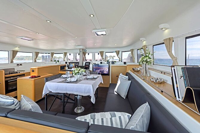 Mykonos Catamaran Premium Day-Sunset Tours 8-flavor Meal & Drinks - What happens when the wind changes the plan