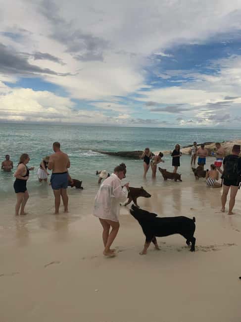Nassau: Full-Day Party Catamaran with Private Beach & Lunch - Why the longer six-hour schedule matters