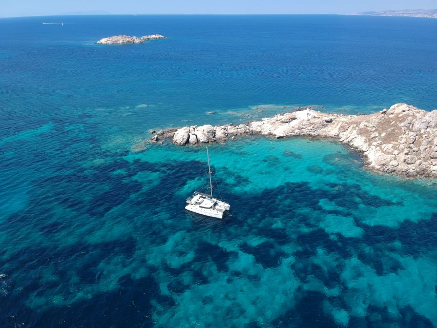 Naxos: Luxury Catamaran Day Trip with Lunch and Drinks - A Greek lunch served between the swim stops