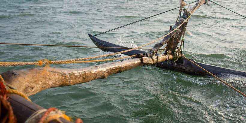 Negombo: Catamaran Sailing with Traditional Fishermen - Why this boat trip feels different from a normal harbor tour