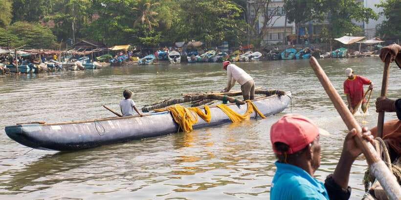Negombo: Catamaran Sailing with Traditional Fishermen - What the $132 price means for value