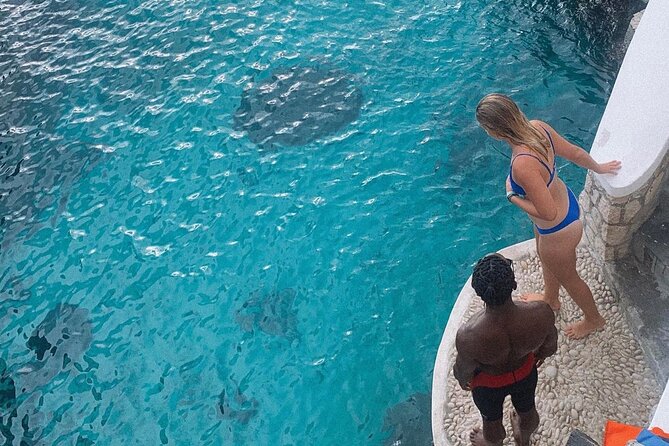 Negril 7 mile Beach, Party Catamaran Cruise , Snorkeling and Ricks Cafe Combo - The drive from Montego Bay to Negril