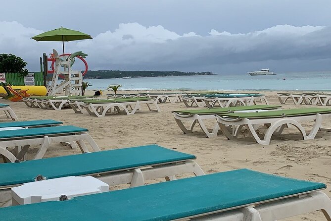 Negril 7 mile Beach, Party Catamaran Cruise , Snorkeling and Ricks Cafe Combo - Who will enjoy this most