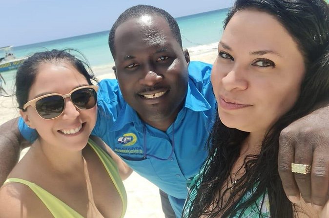 Negril Seven Mile beach, Catamaran Cruise ,Parasailing,with Sunset at Ricks Cafe - Practical details before you set out