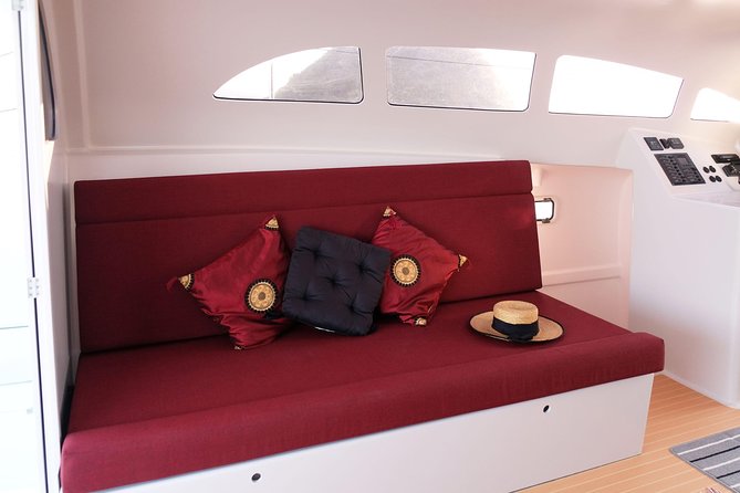 New Power catamaran for Phang Nga and Phi Phi island excursions - The boat’s layout makes a long day easier