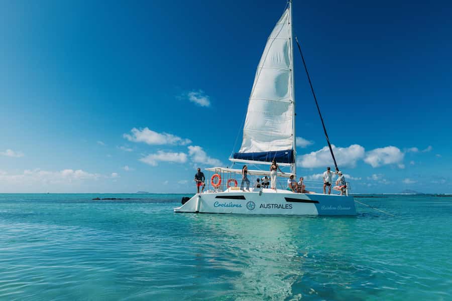 North East of Mauritius: Catamaran Cruise w/ BBQ Lunch - A quiet cocktail stop in the mangroves
