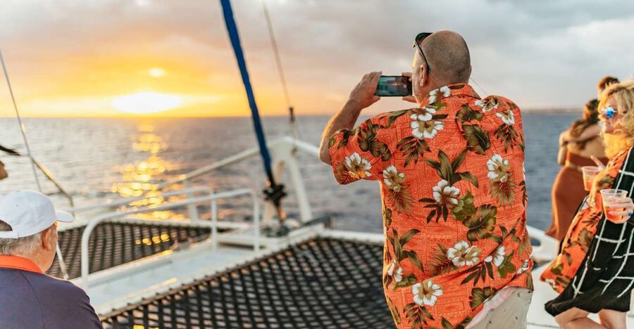 Oahu: Waikiki Sunset Catamaran Cocktail Cruise - The First Part of the Cruise: Harbor to Waikīkī
