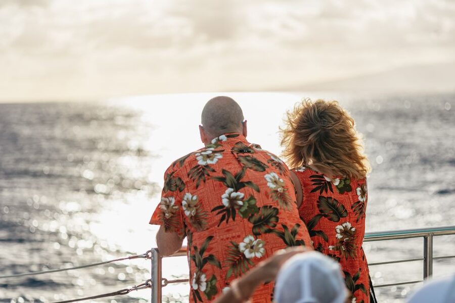 Oahu: Waikiki Sunset Catamaran Cocktail Cruise - Cocktails, Snacks, and the Party-Boat Mood