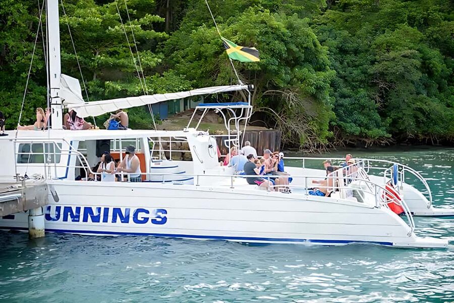 Ocho Rios Catamaran: Dunn's River, Snorkeling & Open Bar - Should you book the Dunn’s River catamaran?