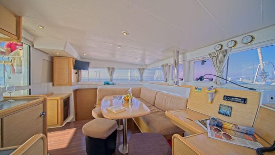 Olbia: catamaran tour in the Tavolara Marine Protected Area - Lunch on board with Sardinian flavors