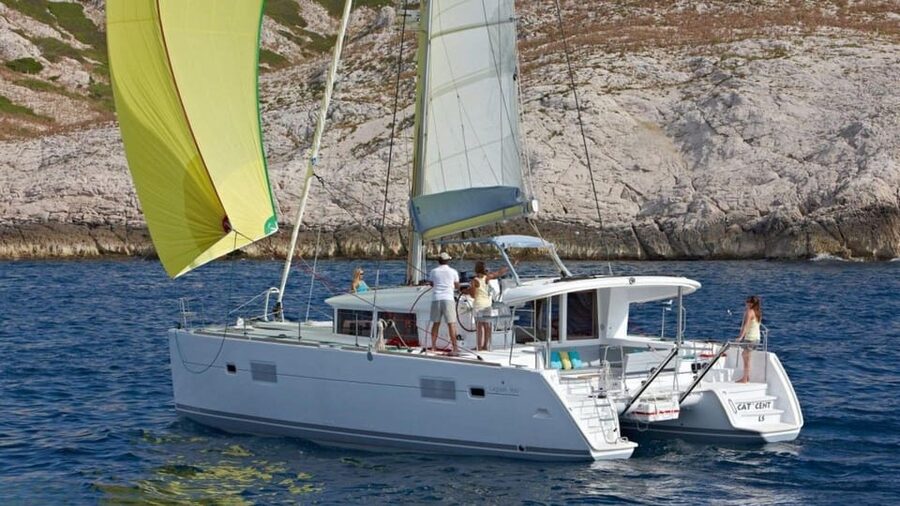 Olbia: catamaran tour in the Tavolara Marine Protected Area - Who will enjoy this day most