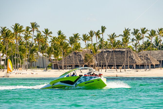 PACKAGE DEAL Catamaran- Snorkeling - Hooka Diving - Parasailing - Hotel pickup and the 2:00 pm start
