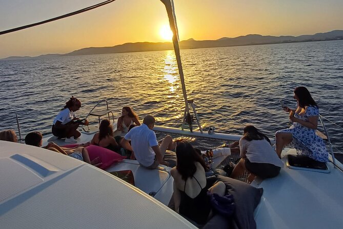 Palma: 2-Hour Sunset Catamaran Cruise with Drinks - What Is Included in the $117 Price