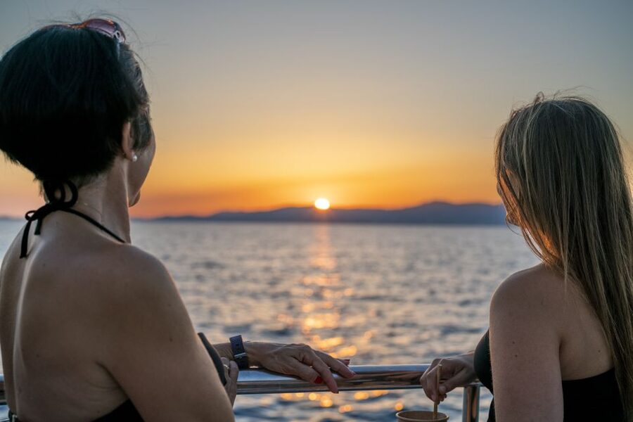 Palma: Catamaran Cruise with Swimming and Snorkelling - Should you book the Palma catamaran cruise?