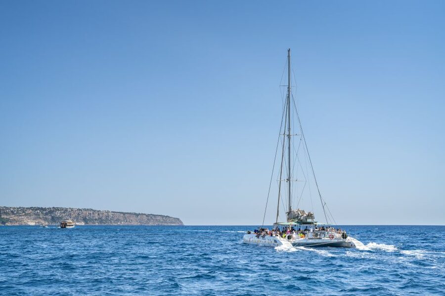 Palma de Mallorca: 5-Hour Catamaran Cruise with Lunch & Swim - Key points to know before you book