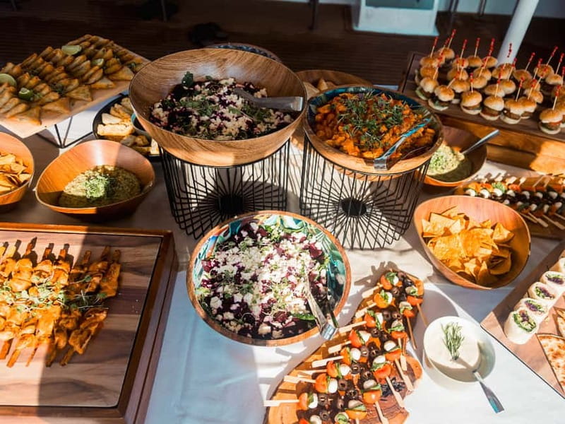 Palma de Mallorca: Half-Day Catamaran Tour with Buffet Meal - A buffet that earns its place on the itinerary