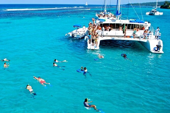 Party Catamaran and Snorkeling Tour in Montego Bay - A Montego Bay cruise built around fun