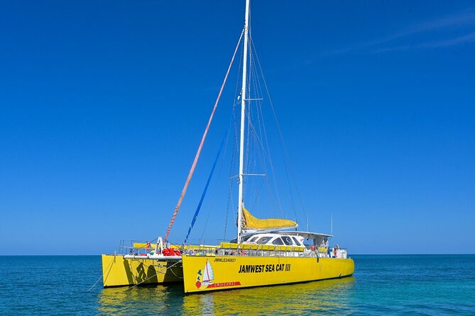 Party Catamaran Sunset Ricks Cafe Negril Open Bar and DJ - Pickup from Montego Bay