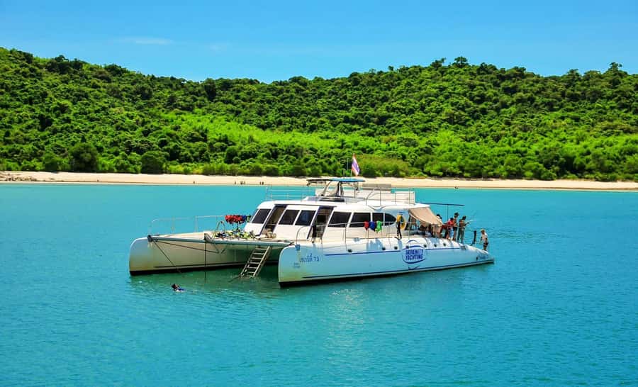 Pattaya: 3 Islands Catamaran Tour with Buffet Lunch - Who will enjoy this catamaran day most