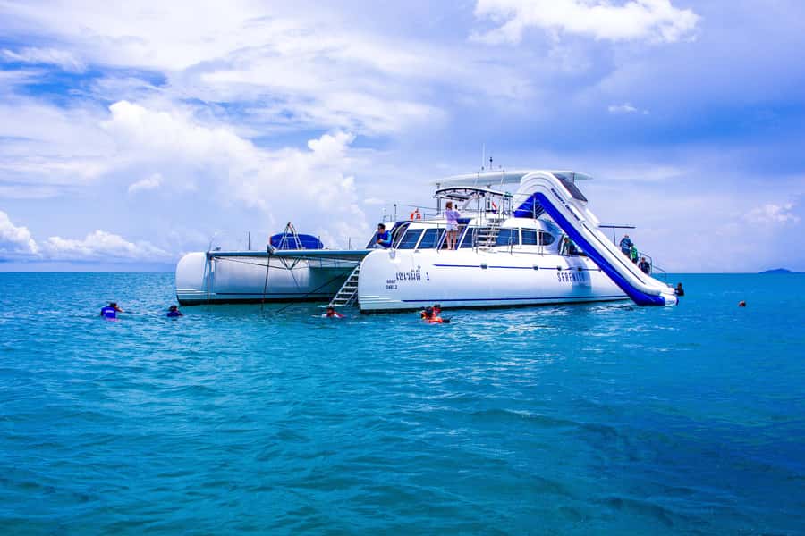 Pattaya: Exclusive 3-Island Catamaran Tour with Buffet Lunch - What the $104 price really covers