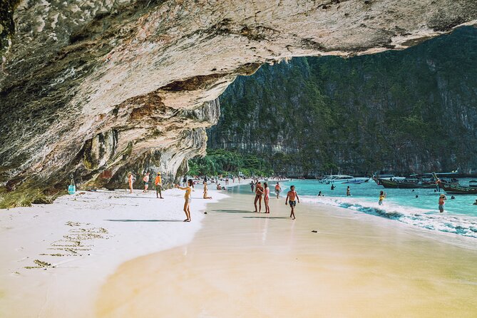 Phi Phi 1 Day tour by speed catamaran with Phuket transfers - Starting at Royal Phuket Marina