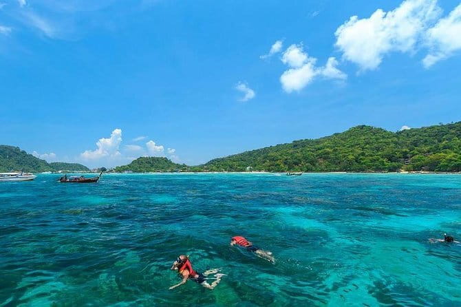 Phi Phi & Bamboo Islands Escape by Luxury Catamaran - Guide, transfers, and included extras