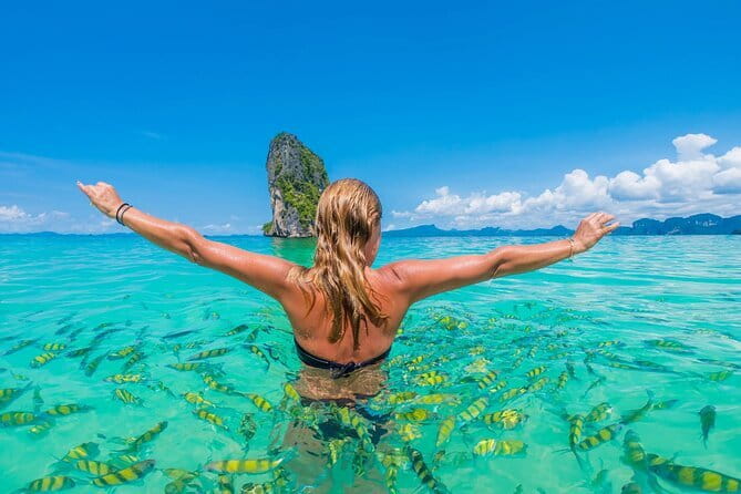 Phi Phi & Bamboo Islands Escape by Luxury Catamaran - Who should book this island day?