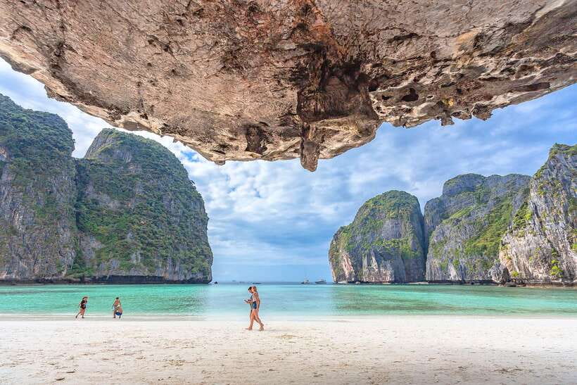 Phi Phi Highlight: Full-Day Island by Speedboat or Catamaran - Lunch, fruit, and a useful break from the boat