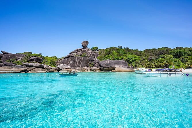Phi Phi Islands and Khai Island by Premium Speed Catamaran - Maya Bay is famous for good reason, but admission costs extra