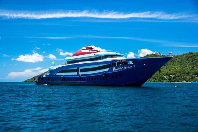 Phi Phi Maya and Maithon by Indigo Luxury Catamaran in Phuket - Food, comfort, and what to bring